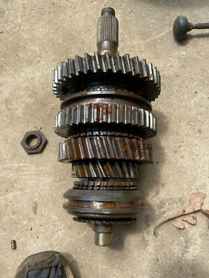 1960s 1970s GM MUNCIE Transmission SM465 upper output shaft cluster gear Chevy