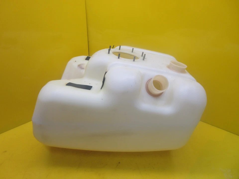 OEM 2003-2008 YAMAHA GP1300R TANQUE DEPÓSITO COMBUSTIBLE MONTAJE WAVERUNNER Foto 2 de 4