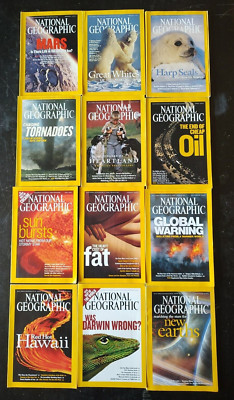 Lot 12 National Geographic Magazine FULL YEAR 2004 Darwin, Global Warming, Mars