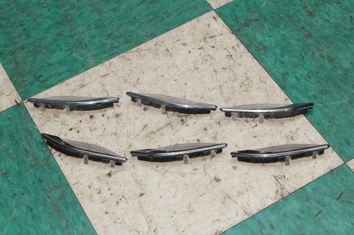 Maserati Ghibli 2014-2017 Right Fender grilles 6 pcs Chrome Photo - $78