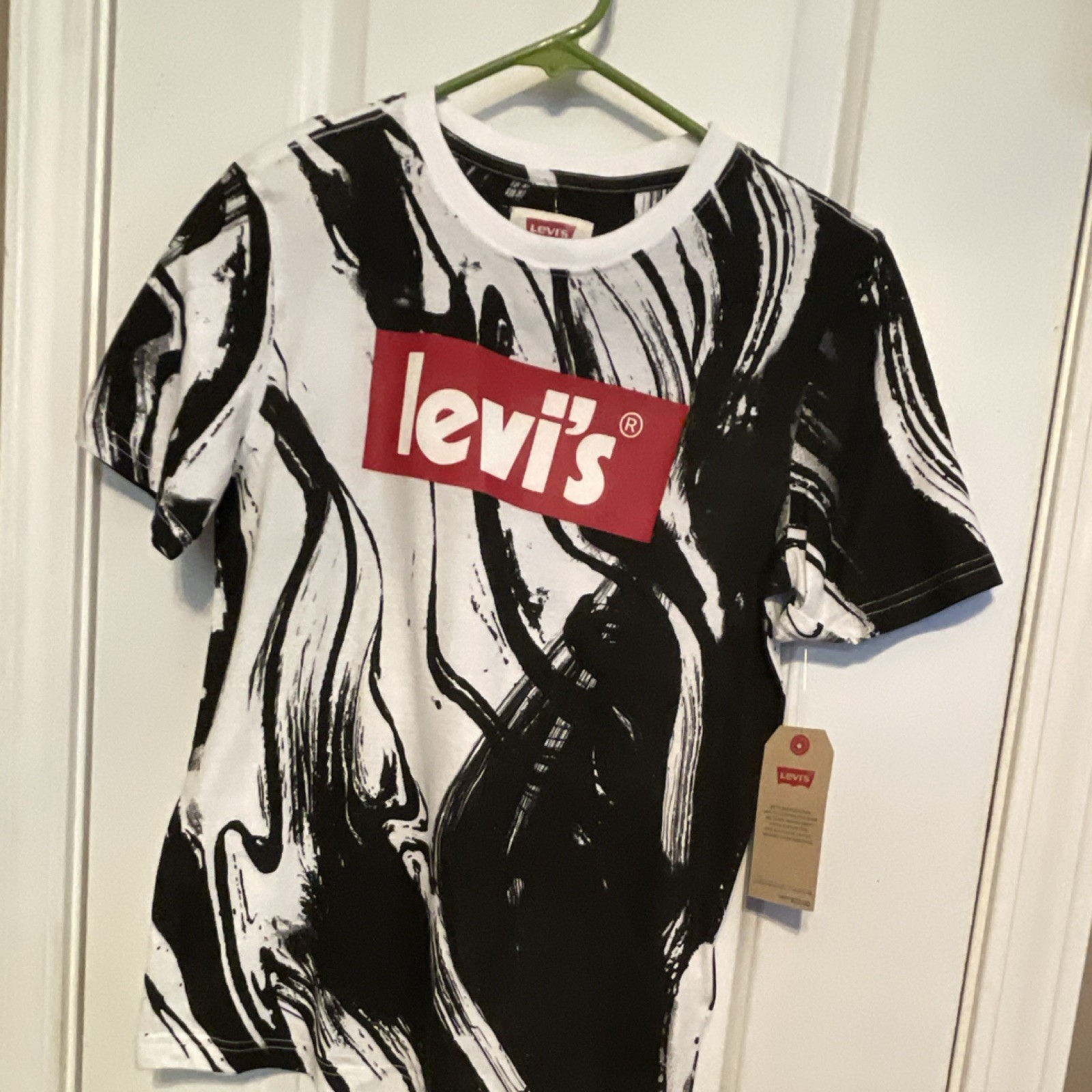 Levi's Black White Logo Graphic Cotton Boys T-Shirt