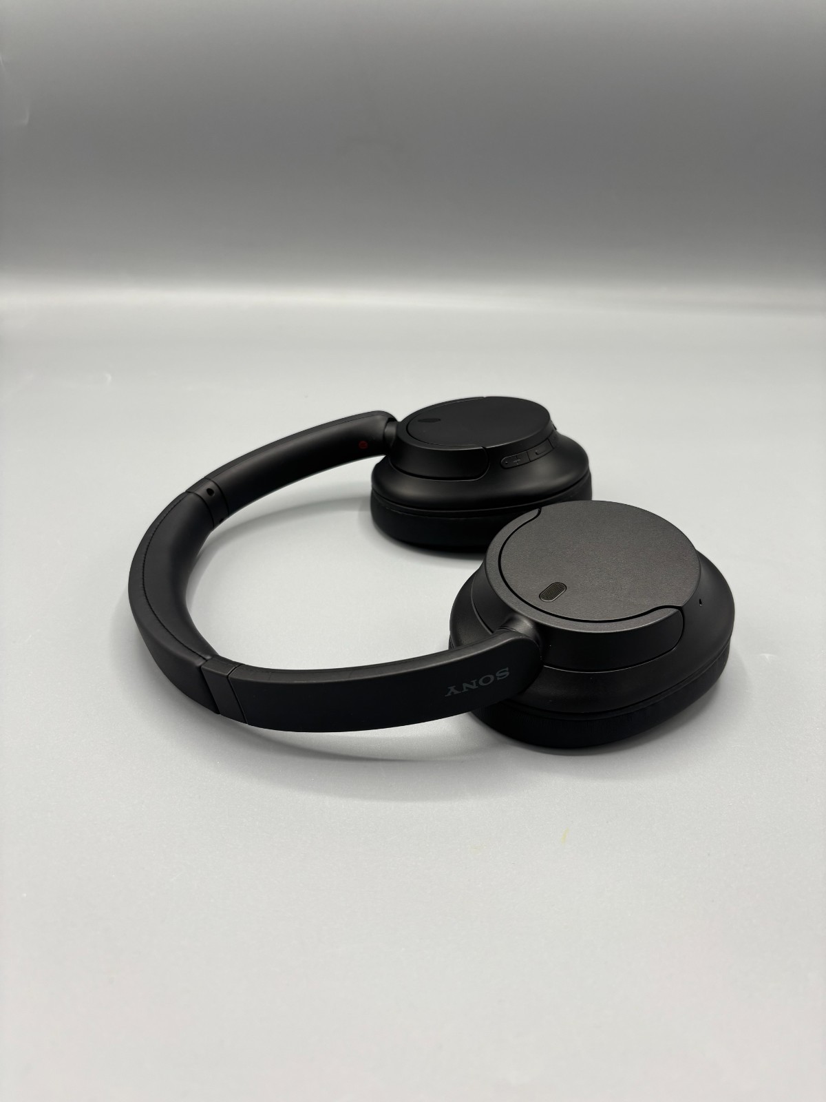 Sony WH-CH720N Wireless Over-Ear Headphones - Black - Good