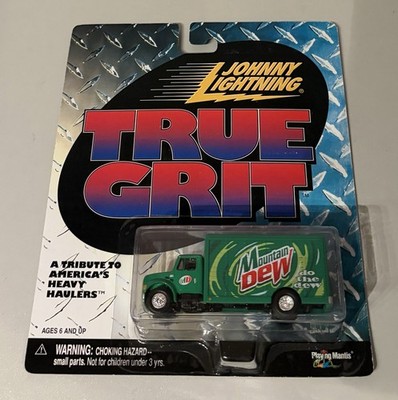 Johnny Lightning True Grit Mountain Dew Van Druckguss