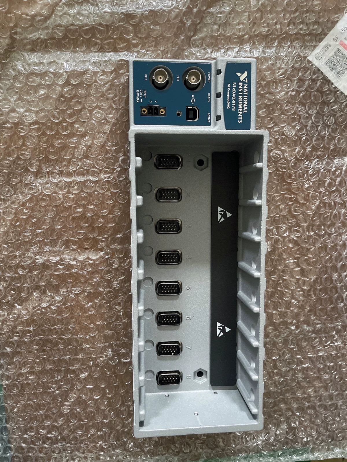 National Instruments NI CDAQ-9178 USB CompactDAQ Chassis, 8-Slot