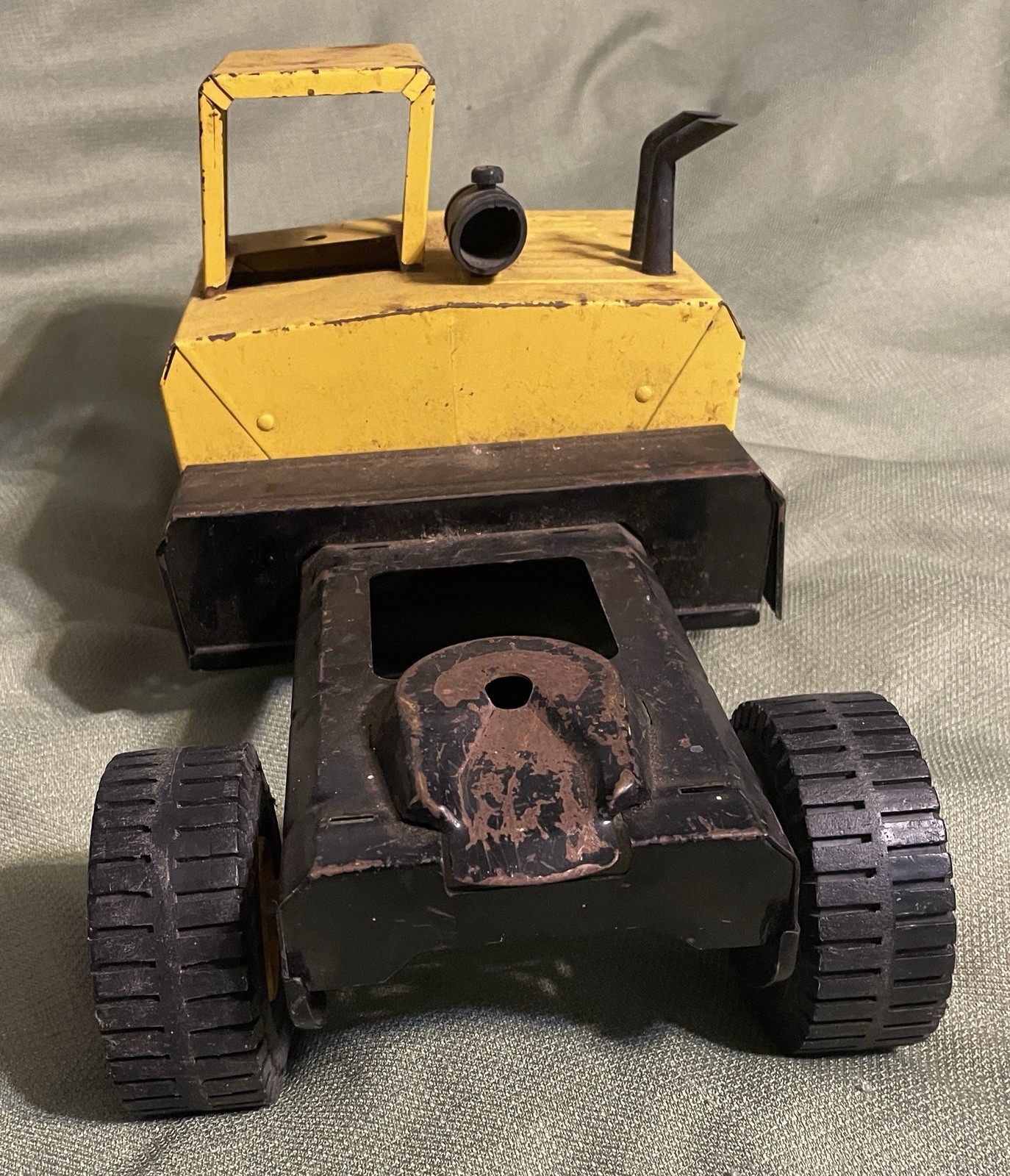 Picture 9 of 24