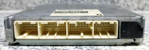 TOYOTA HIACE 89661-26D00 Engine computer ECU Oem Jdm Used - Picture 3 of 6