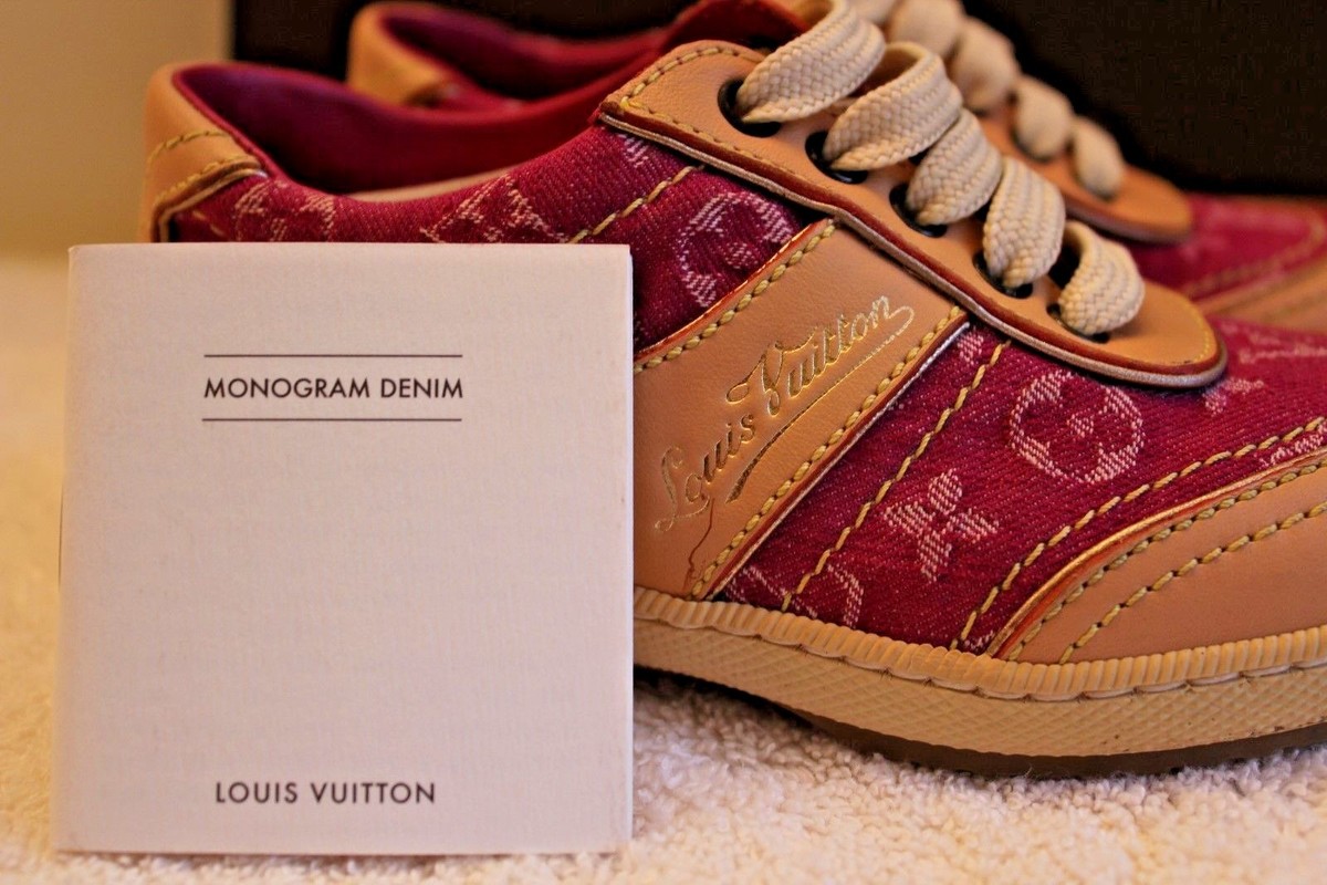 2016's★ Louis Vuitton for UNICEF★Pin非売品 2016's☆ Louis Vuitton for UNICEF☆Pin非売品 Louis Vuitton