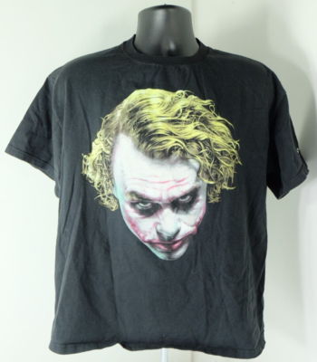 JOKER Vintage 2008 DC The Dark Knight Heath Ledger Graphic T-shirt