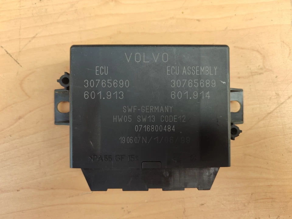 Centralina parcheggio assistito PDC posteriore Volvo V70 II XC70 S60 XC90 31296361 30765689 - Immagine 3 di 3