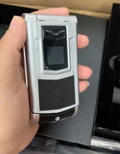 V77 Global Unlocked Luxury Dual Sim Cellular Phone Quad Band Mobile Cell Phone