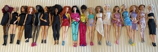 Barbie Signature Puppensammlung: Looks und Basics mit viel Zubehör