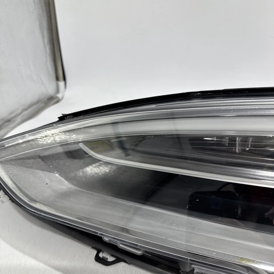 2016-2021 TESLA MODEL S LEFT DRIVER SIDE LED HEADLIGHT LAMP OEM - Image 4 of 4