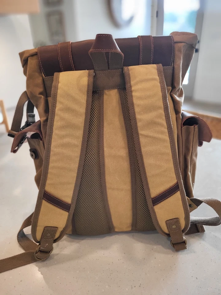 Endurax Leather Camera Backpack & Tripod Holder Khaki Photographers Waterproof - Image 4 of 4