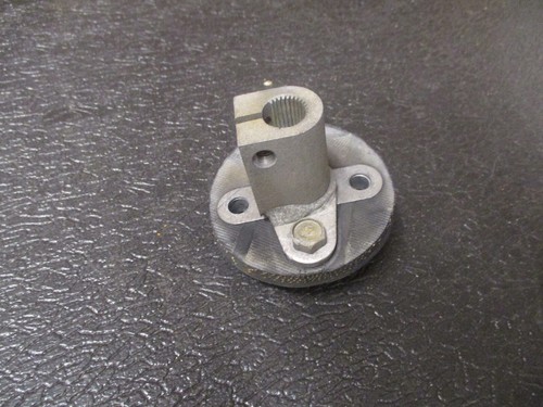 OEM 85-95 SUZUKI SAMURAI 82-84 SJ410 85-97 JIMNY STEERING FLANGE W/ RUBBER JOINT