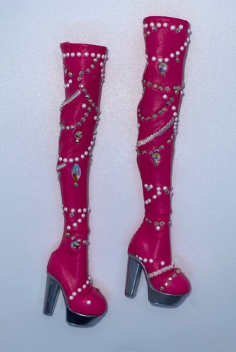 Rainbow High Headmistress Paris Hilton Muñeca Conjunto Zapatos Rosa Tacón Alto Botas - Imagen 6 de 6