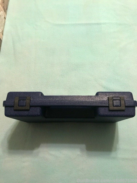 Picture 2 of 8