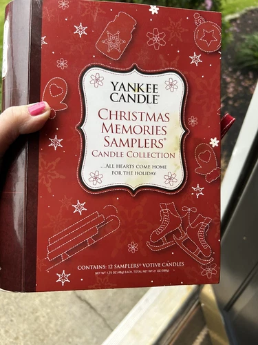 NEW 2010 Yankee Candle Christmas Memories Samplers Collection Gift Set 12 Votive