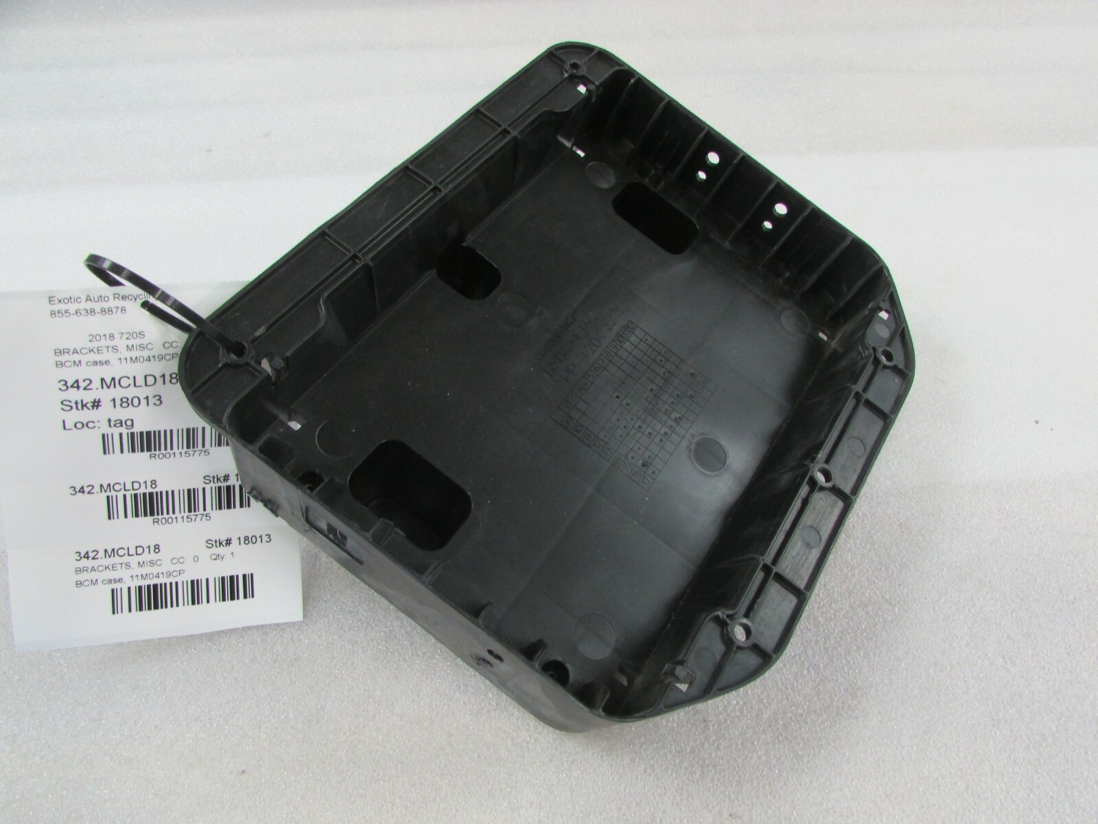 Mclaren 720S, Air Cleaner Base, Used, P/N 11M0419CP