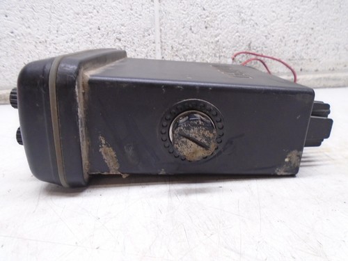 CH4 Uniden Solara-bk Marine Radio Transceiver - Picture 6 of 9