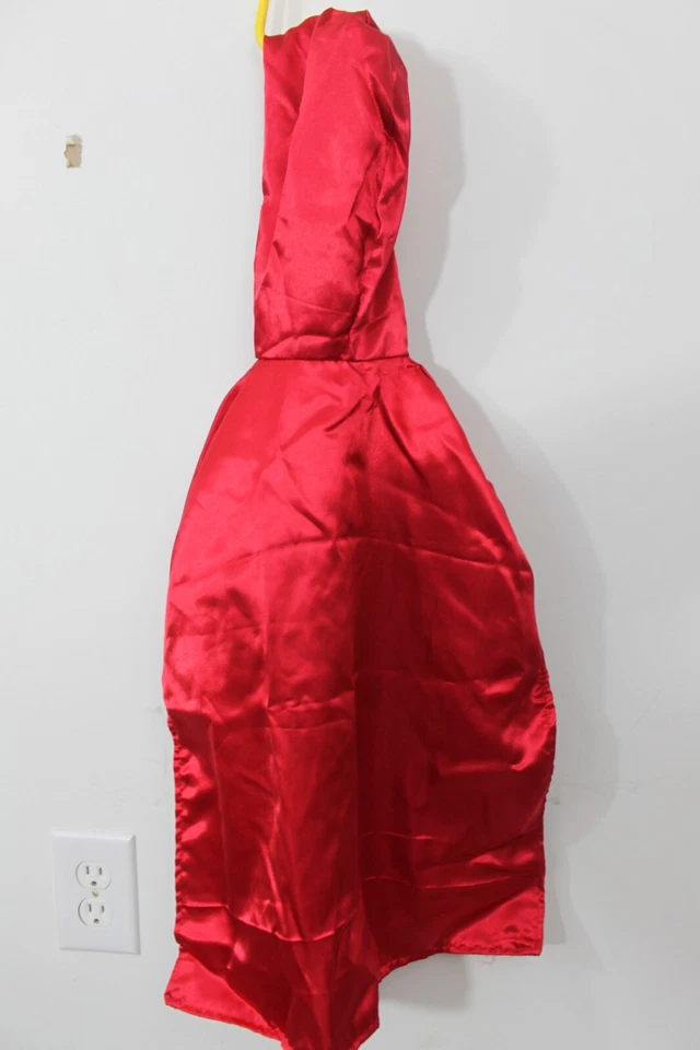 CAPERUCITA ROJA Capa Capa Perro Disfraz Satén Mascota Halloween Niña Pequeña NUEVO Foto 3 de 3