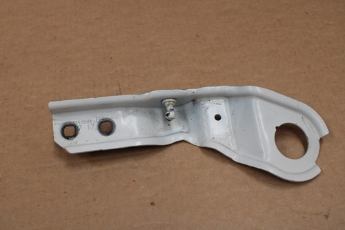 BMW X1 F48 Halter Kotflügel  Links 7355991 10