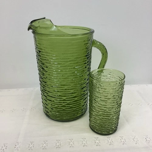 Vintage Anchor Hocking Glass Water Pitcher Soreno Avocado Green 9 1/4" T 64 oz.