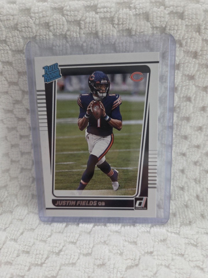 2021 Panini Donruss - Rated Rookie Justin Fields #253 (RC)