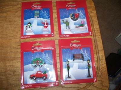 New Cobblestone Corners Winter Village Miniature Figurines Lot of 4 packages