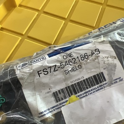 2015-2016 FORD FUSION FRONT RIGHT SEAT SHIELD ASSY NEW OEM FS7Z-5462186-AB