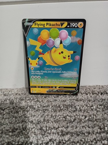 Flying Pikachu V 006/025 Celebrations Holo