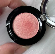 NYX Prismatic Eyeshadow~Golden Peach~Full size 1.24 g/0.04 oz~Discontinued~New