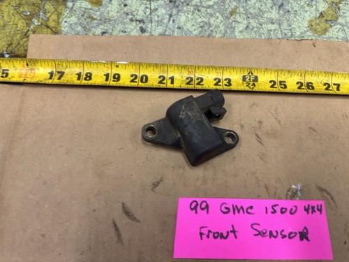 1999-2002 GM 1500 4X4 Front Sensor - Picture 10 of 11