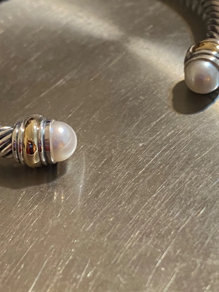 Brazalete David Yurman Cable Classics 5mm Perlas y Oro 14K Cable PEQUEÑO Foto 3 de 4