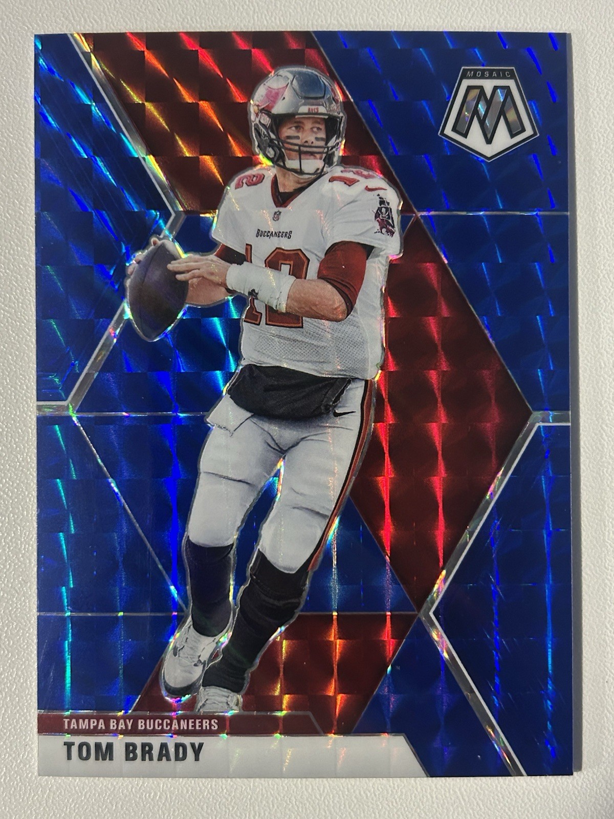 2020 Panini Mosaic Tom Brady Prizm Blue /99 Buccaneers #135 First Year