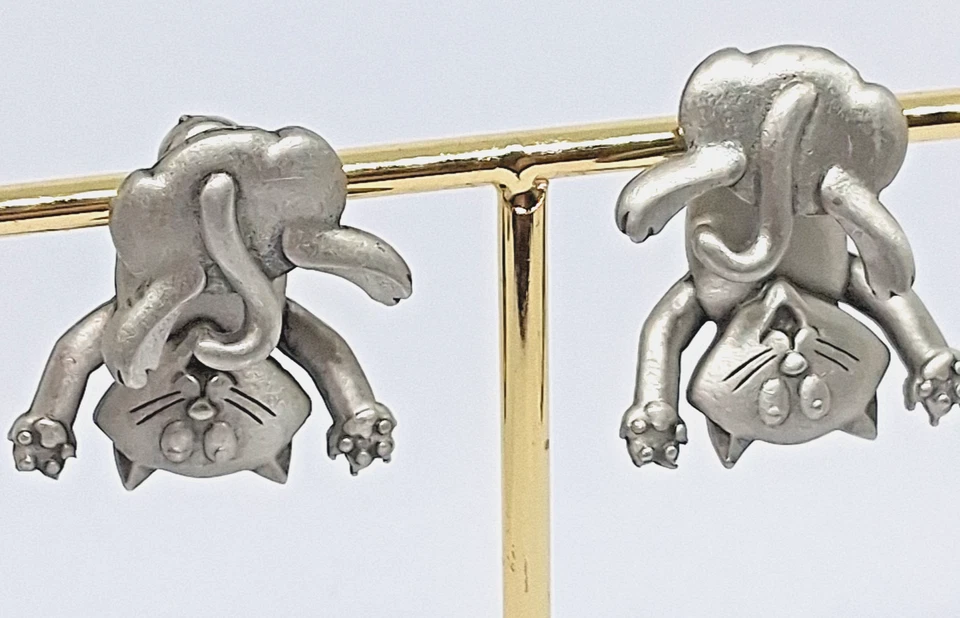 Pendientes colgantes vintage de 1 pulgada de peltre JJ Jonette gato Foto 2 de 4