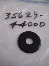 SUZUKI GS550/GS550E/GS425/GS400/400X SIGNAL LAMP CAP WASHER NOS!