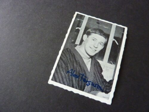 Alex Ferguson - A&BC Scottish Crinkle Cut B&W Football Card from 1969 - Good - Picture 3 of 13