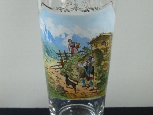 Altes mundgeblasenes Weizenglas Bockbierglas Jäger 'Besuch auf der Alm' um 1900 - Bild 3 von 7