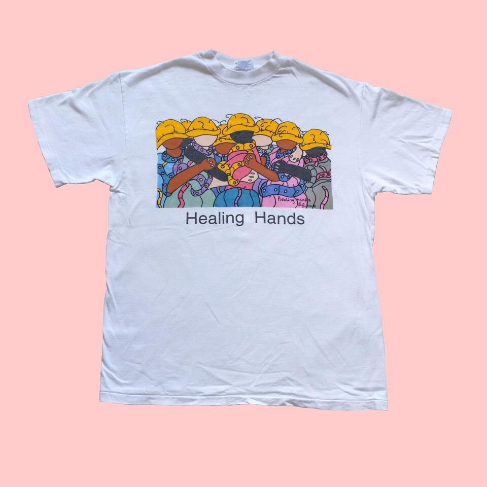 Healing Hands Graphic T shirt 1990s White Crew Ne… - image 1