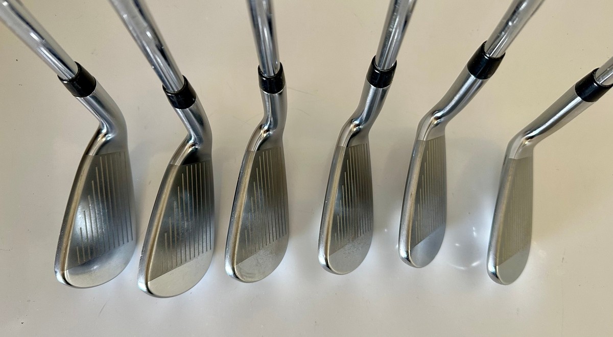 Mizuno JPX 825 Iron Set 5-PW Dynamite Gold S300 Stiff Flex