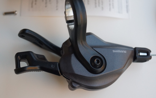 NEW Shimano Deore XT M8100-R 12 Speed Right Rear Shifter Bar Clamp w/ Cable - Picture 3 of 7