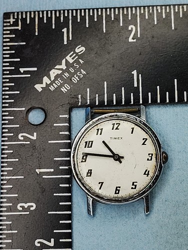 Lotto ricambi orologio vintage C1425 uomo anni 70 Timex Mercury carica manuale movimento - Foto 2 di 3