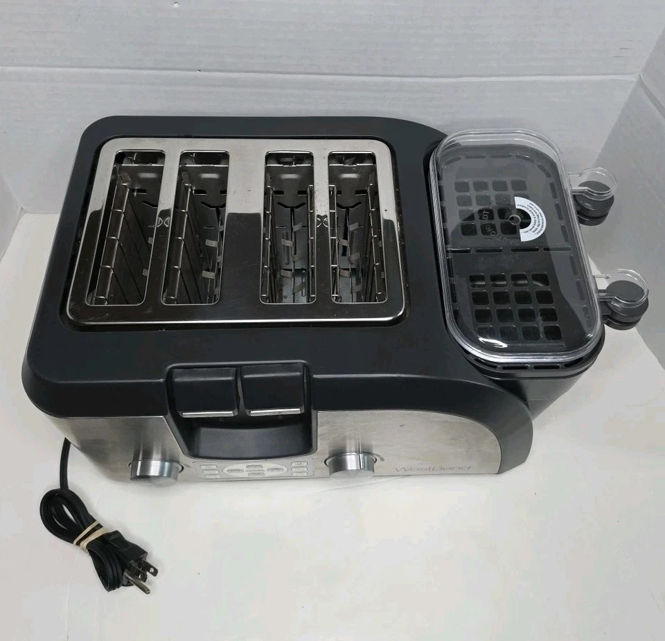 West Bend 4 Slice Breakfast Station & Egg and Muffin Toaster Oven TEMPR100 - Image 3 of 4