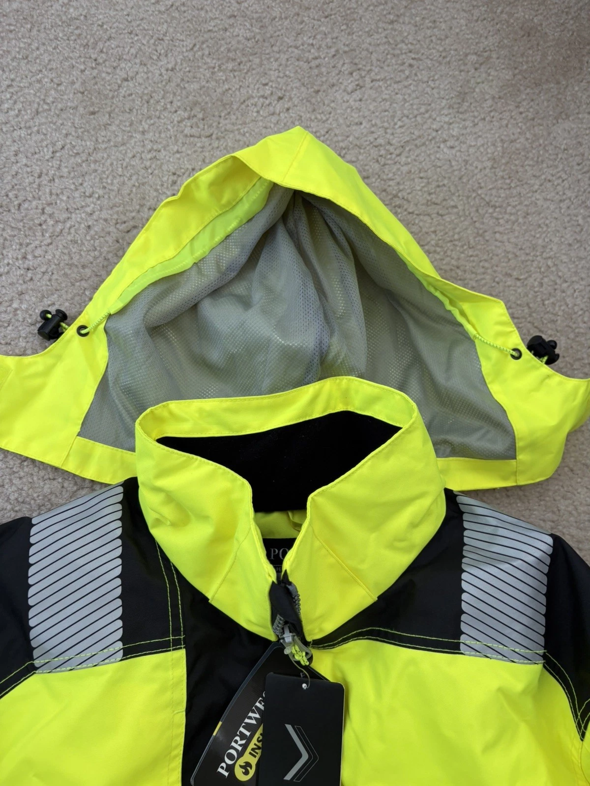 PORTWEST PW3 HI-VIS WINTER JACKET – T400 Safety Rain Reflective image 11
