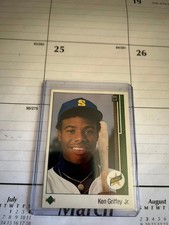 1989 Upper Deck Ken Griffey Jr Rookie Card