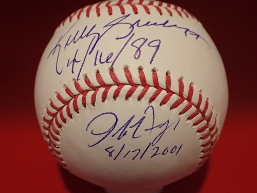 Kelly Gruber+Jeff Frye Signed MLB Baseball W/Blue Jay Hit For Cycle JSA WB880602 - Picture 2 of 4