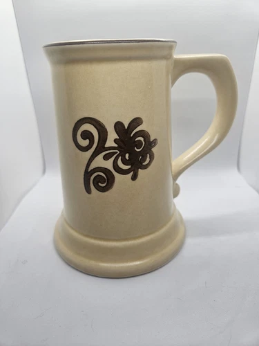 Pfaltzgraff Village Tankard Beer Mug Stein Tan Brown Vintage USA