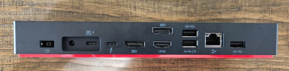 Lenovo ThinkPad Universal Thunderbolt 4 Dock 40B0 ACTUALIZACIÓN 300W FUENTE DE ALIMENTACIÓN ¡Listo para juegos! Foto 2 de 4
