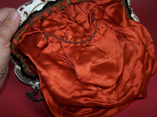 Antique Black Velvet Purse with Metal Frame and Red Satin Lining - Picture 7 of 7