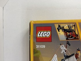 LEGO 31109 Creator 3 in 1 Pirate Ship Set - New Factory Sealed